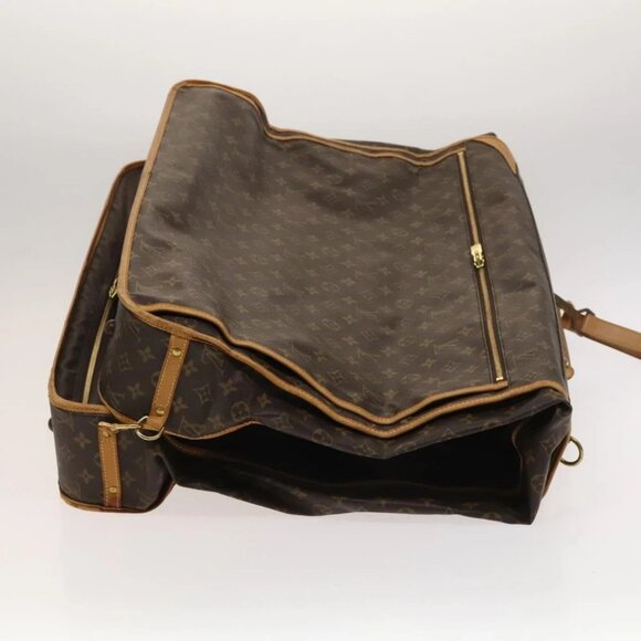 LOUIS VUITTON Monogram Portable Cabin Garment Cover - Picture 3 of 15